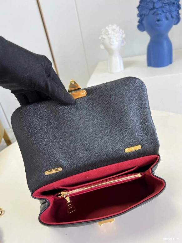 WIS BB VUITTON MADELEINE LOUIS 1026